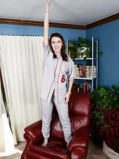 Sophia Grace Is Ready To Play Come Ball!