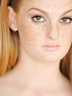 Faye Reagan Has The Smoothest Pink Pussy!