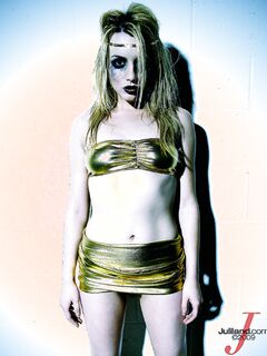 Lexi Belle Plays A Punk Girl With Her Hairy Pussy!