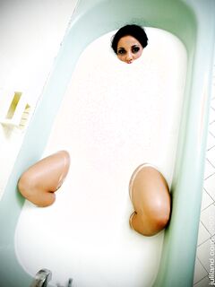 Audrey Bitoni Gets Wet In A Milk Bath!