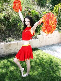 Micah Moore Hooks Up With Hailey Young!