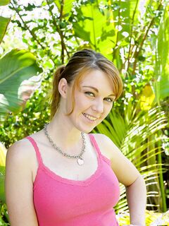 Marie McCray Spreads Those Legs Wide Outdoors!