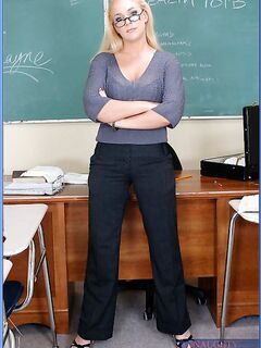 Heidi Mayne Naughty America Sex Pictures!