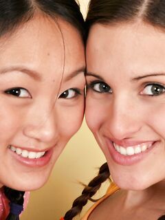 Evelyn Lin Gets Her Sweet Pussy Lesbian Licked!