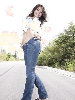 AJ Estrada Shows Us Her Sexy Body Having Sex!