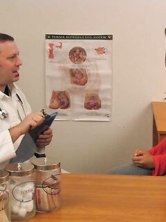 Diana Prince Gets Examined By Her Pervert Doctor!