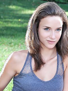 Malena Morgan, Sammie Rhodes and Adriana Sephora have Lesbian Sex!