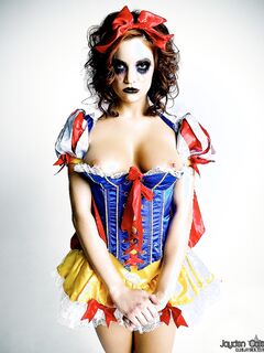 Jayden Cole Is A Dirty Snow White!