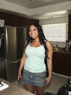 Adriana Luna Doing A Monster Black Cock And Look Happy While Doing It!