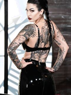 Natalie Mars Gets Pegged By Damazonia!