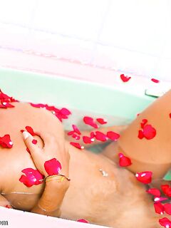 Ladyboy Aoy All Wet In The Bathtub!